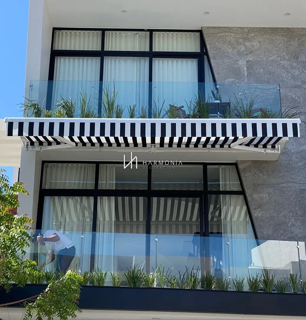 Toldo Proyección miniatura 7