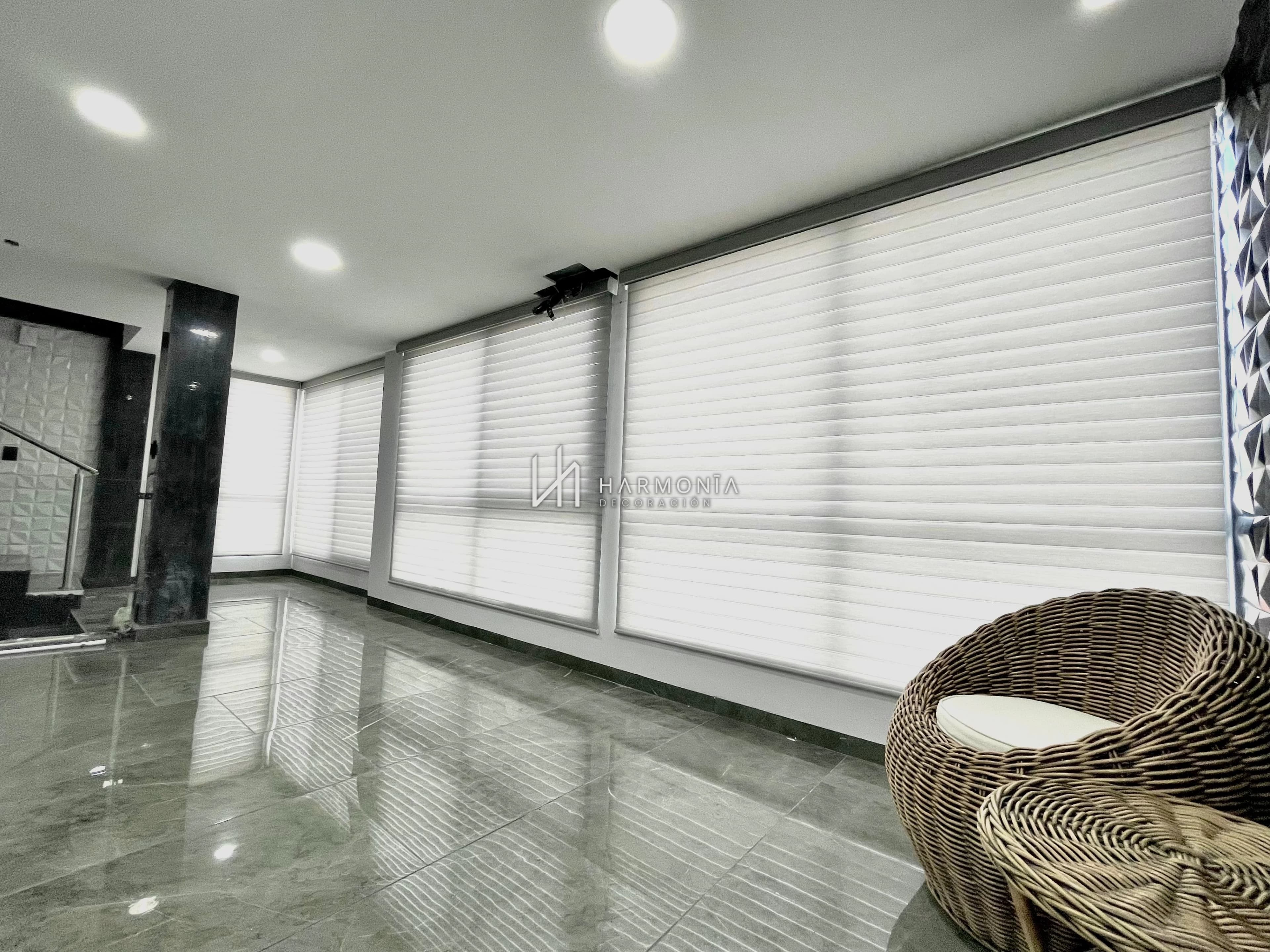 Shangri-La miniatura 3